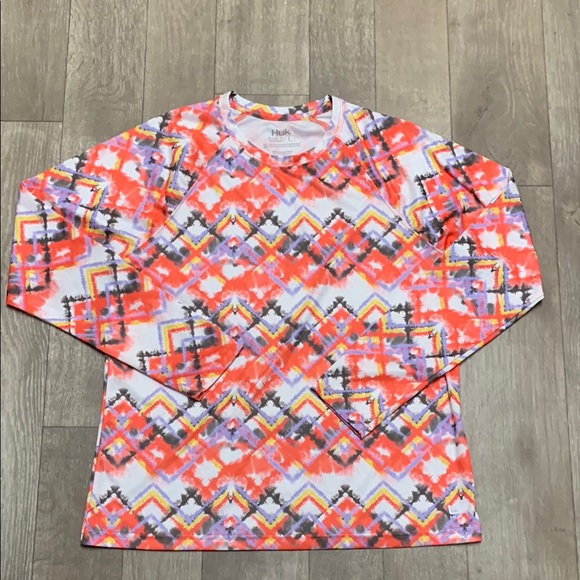 HUK Color Block Fishing Performance Geometric Long Sleeve Performance Shirt‎ - Picture 1 of 7